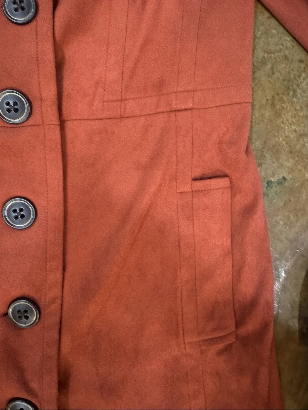 CAbi tailored trench